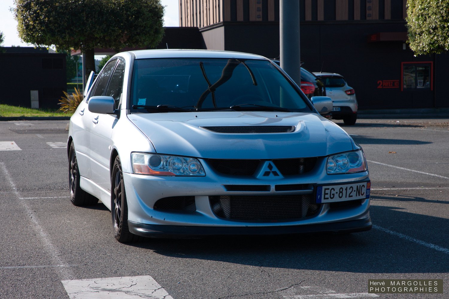 Mitsubichi Lancer Evolution VIII-01.jpg